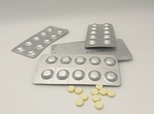 أقراص GS-441524 الفموية 20 مجم 40 مجم 50 مجم 60 مجم لعلاج التهاب الصفاق المعدي في القطط بتركيبة مضادة للفيروسات مستقرة